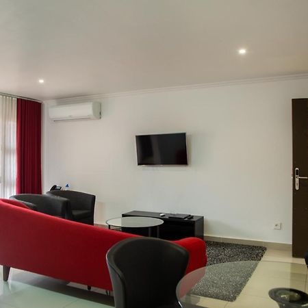 Wdc Aparthotel - Buea Luaran gambar