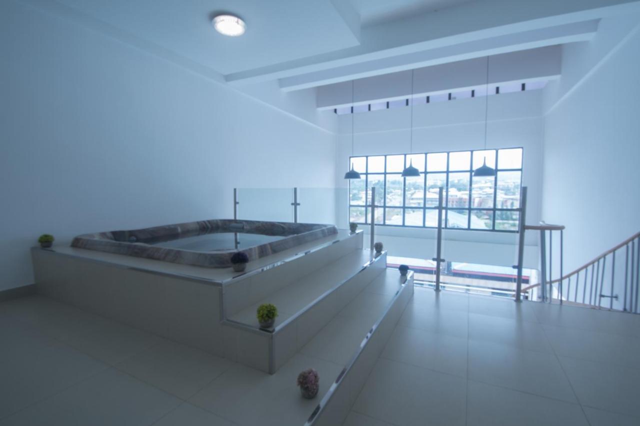 Wdc Aparthotel - Buea Luaran gambar